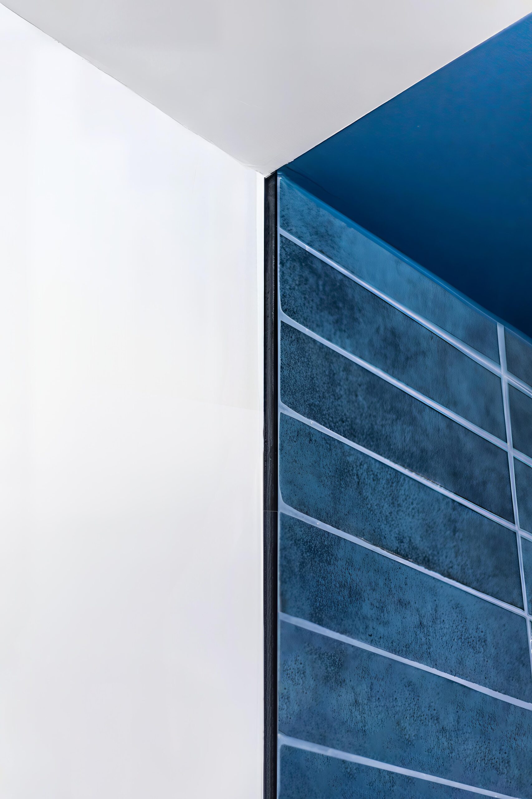INT.SB.DT(CR6_9479_rt-focus-Modifier)-Web